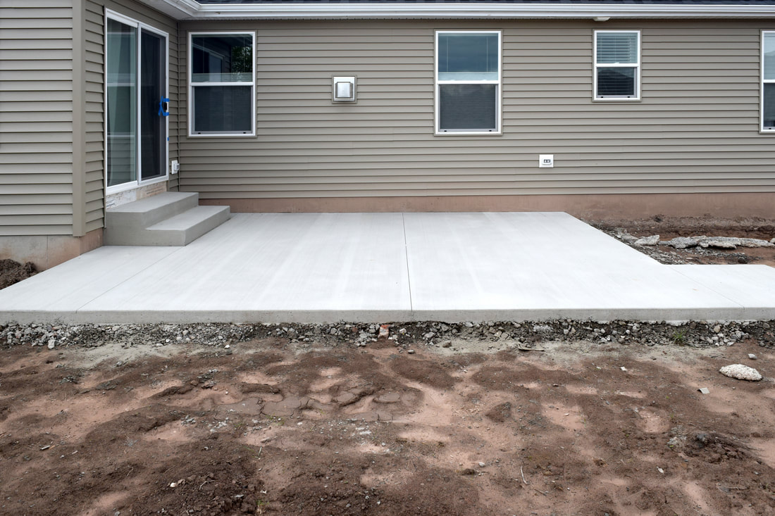New concrete driveway installation